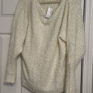 Maurices Cream V-Neck Sweater NWT